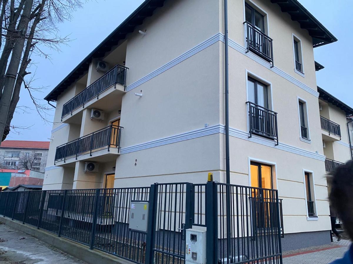 Glam Apartments Lipatti Near Iulius Mall And City Center Тимишоара Екстериор снимка