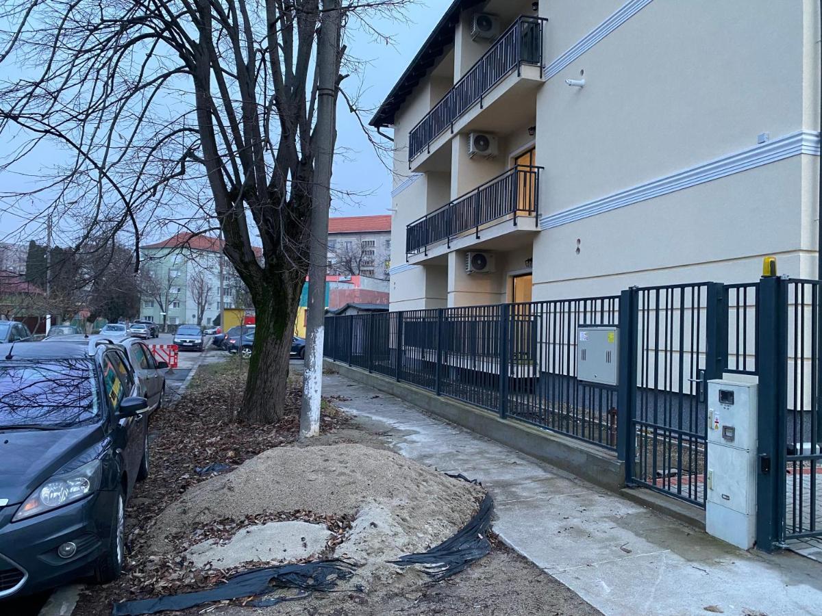 Glam Apartments Lipatti Near Iulius Mall And City Center Тимишоара Екстериор снимка