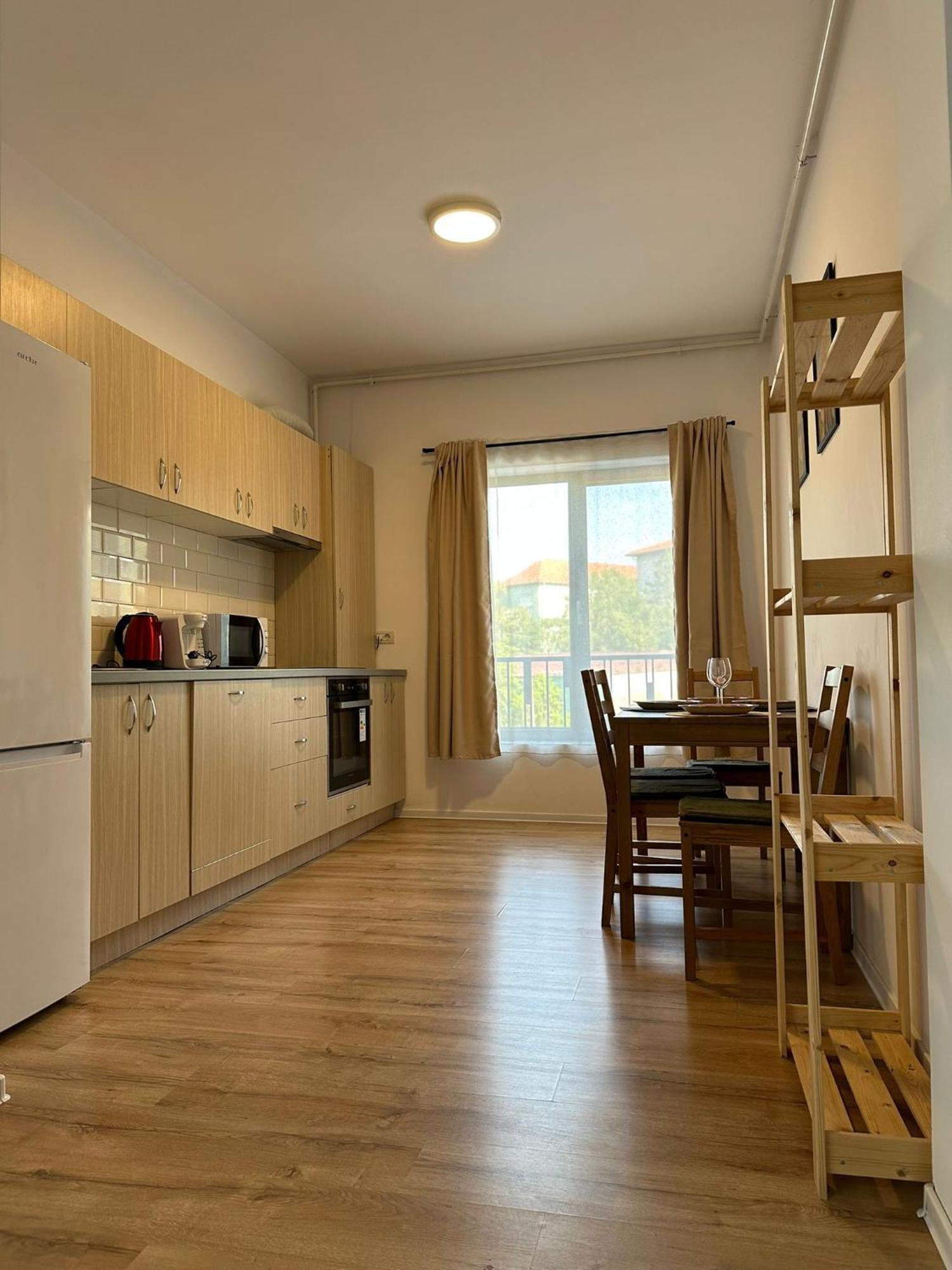 Glam Apartments Lipatti Near Iulius Mall And City Center Тимишоара Екстериор снимка