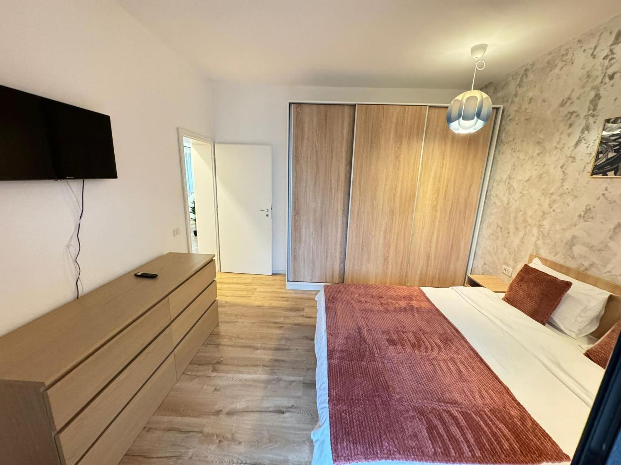 Glam Apartments Lipatti Near Iulius Mall And City Center Тимишоара Екстериор снимка