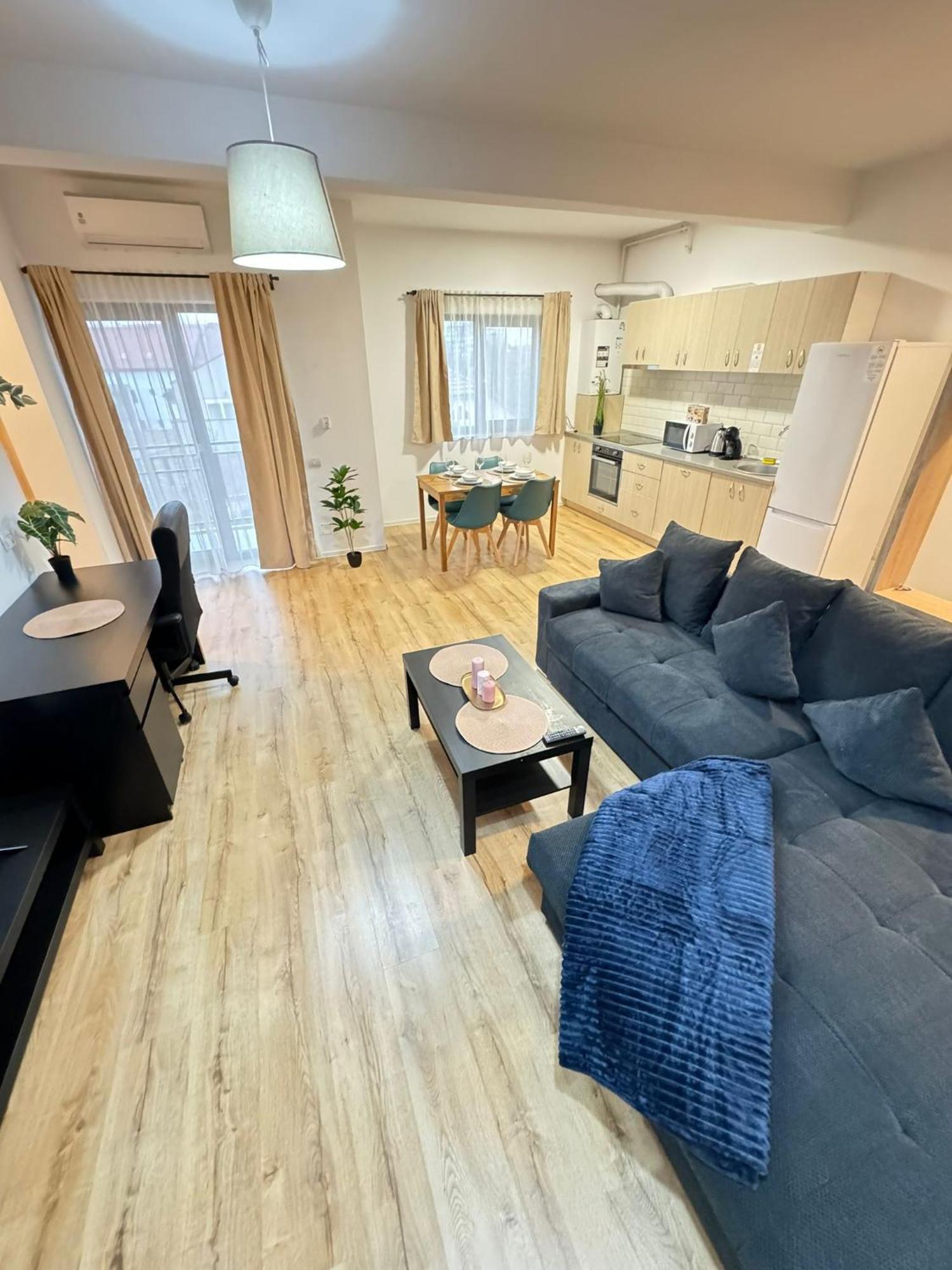 Glam Apartments Lipatti Near Iulius Mall And City Center Тимишоара Екстериор снимка