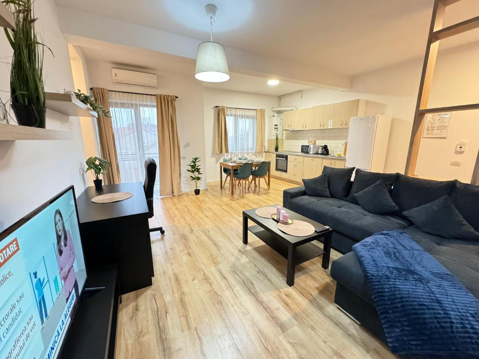 Glam Apartments Lipatti Near Iulius Mall And City Center Тимишоара Екстериор снимка